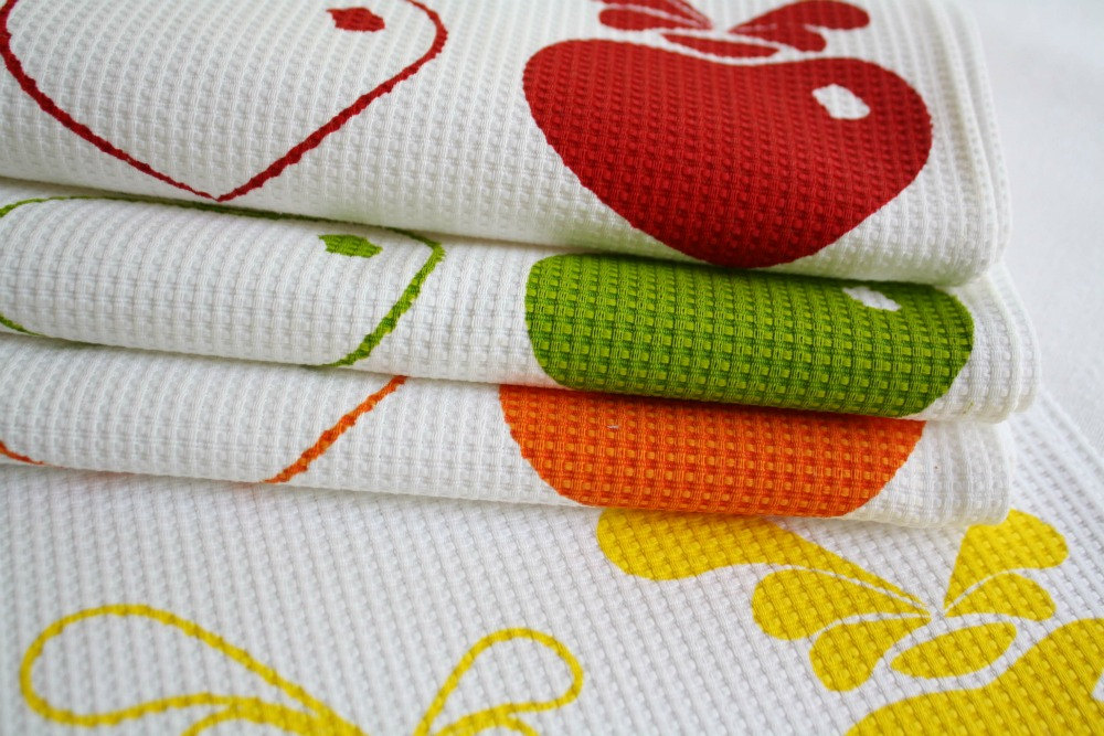 Set of 2TEATOWEL beetroot hand printed